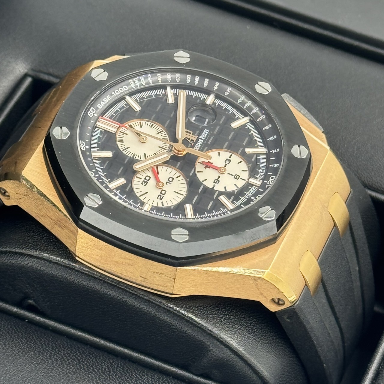 AUDEMARS PIGUET(�����ǥޡ��ԥ�) �����ǥޥԥ� ������륪���� ���ե��祢�����Υ���� 26401RO.OO.A002CA.01 �֥�å� PG�ߥ�С� ����� ���ض�Ź CAT-196 