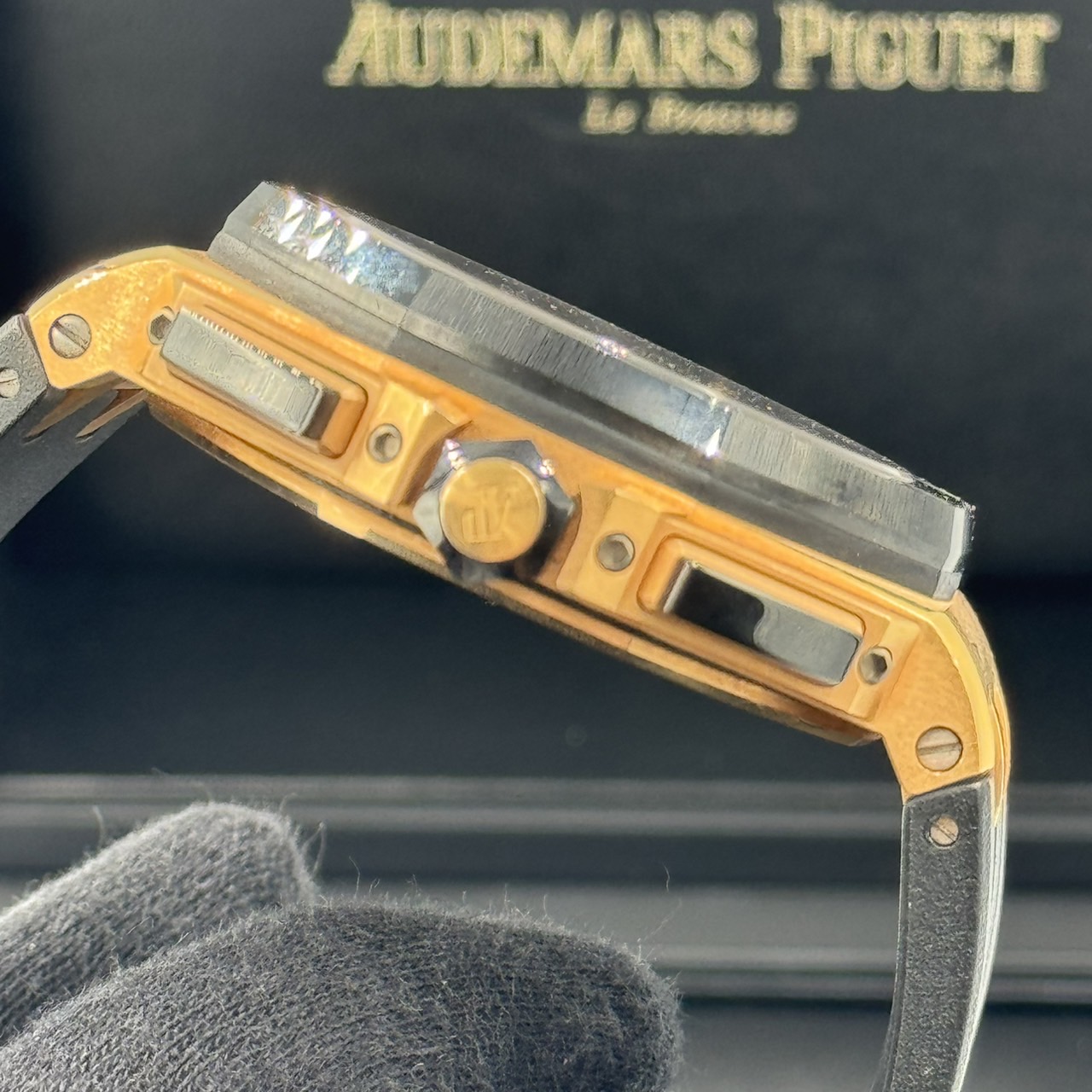 AUDEMARS PIGUET(�����ǥޡ��ԥ�) �����ǥޥԥ� ������륪���� ���ե��祢�����Υ���� 26401RO.OO.A002CA.01 �֥�å� PG�ߥ�С� ����� ���ض�Ź CAT-196 