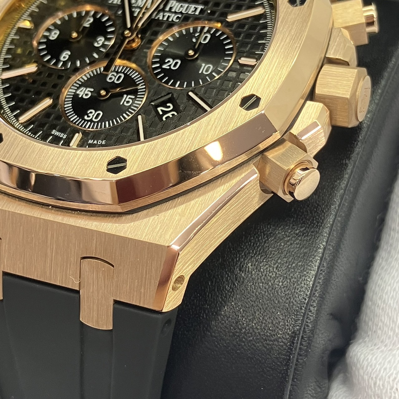 AUDEMARS PIGUET(�����ǥޥԥ�) ������륪���� 26320.OR.OO.D002CR.01 �֥�å� 750RG �������� OH������ ��ţ� UG-421 (����Ź)