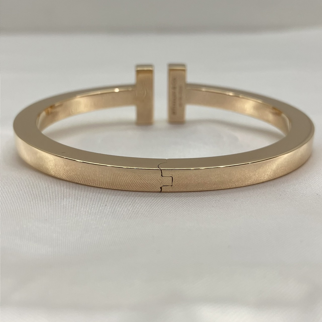 TIFFANY&CO(�ƥ��ե��ˡ�) T���������Х󥰥� �ѥ������������ ������������� �顼��(��16.5��) 32.1g ���AB (����Ź)