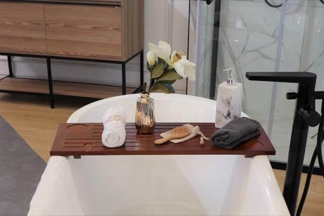 �Х��ȥ졼 NP10405U