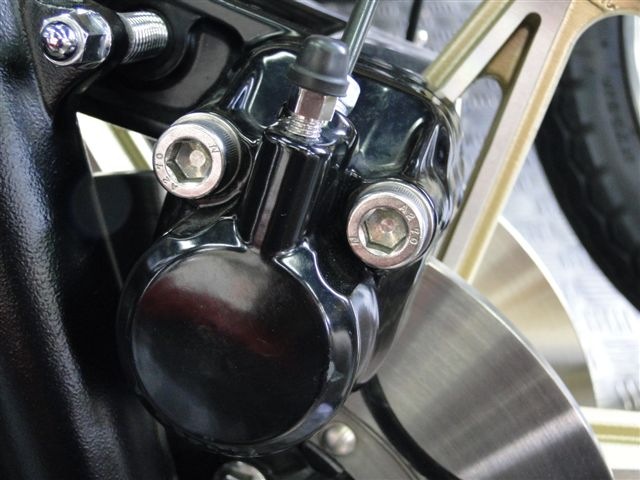 CB400F/CB350F/CB250セニア ステンレスキャリパーボルトセット