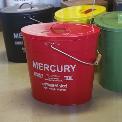 MERCURY　マーキュリー 蓋付き 横長バケツ レッド|その他雑貨