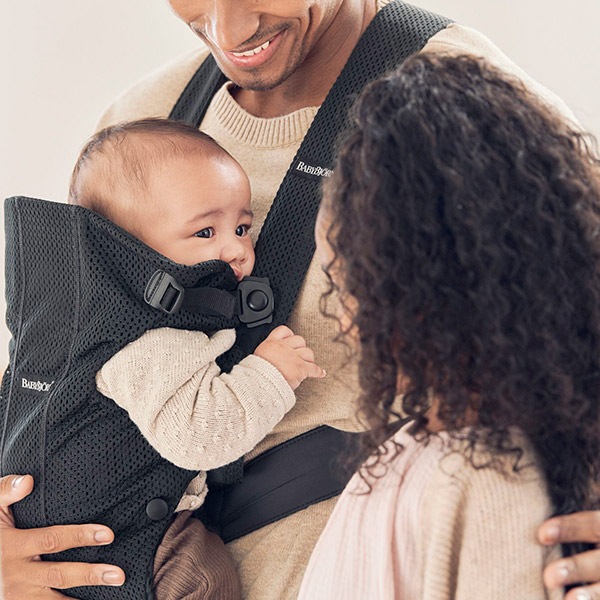 BabyBjorn ベビービョルン ベビーキャリア MINI Air / ブラック