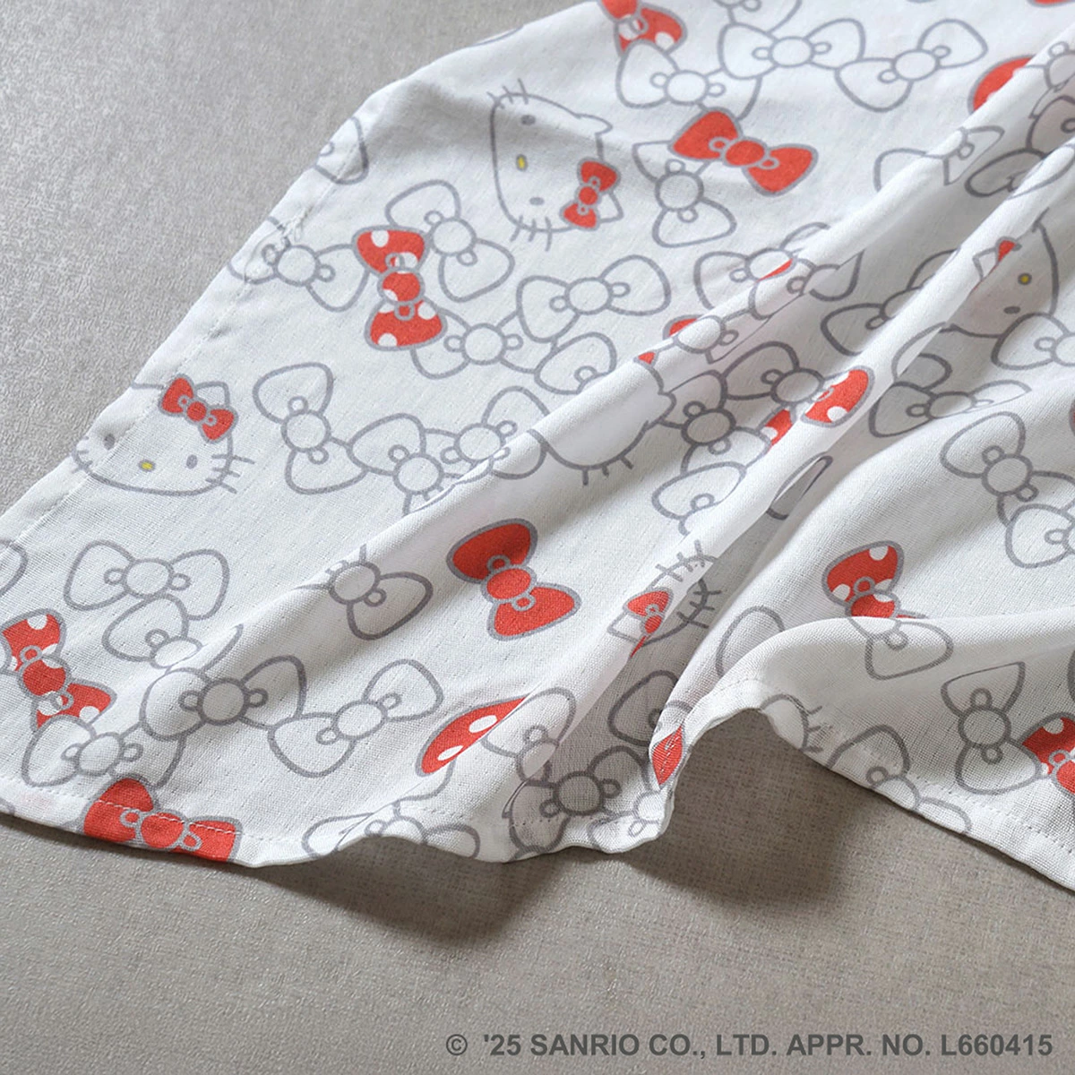 HELLO KITTY × Hoppetta ハローキティ × ホッペッタ スワドル バンブー 