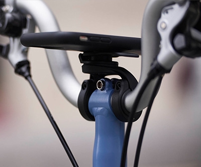 BROMPTON純正のスマートフォンスタンド　ホルダー　マウント　アダプター付き Brompton Phone Mount 入荷いたしました。 – Bici Termini