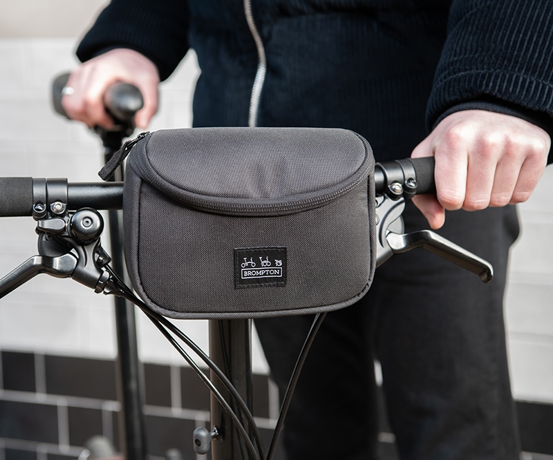 BROMPTON ブロンプトン　フロントバッグ　Zip Pouch XB 1L BROMPTON ブロンプトン フロントバッグ Zip Pouch XB 1L - メルカリ