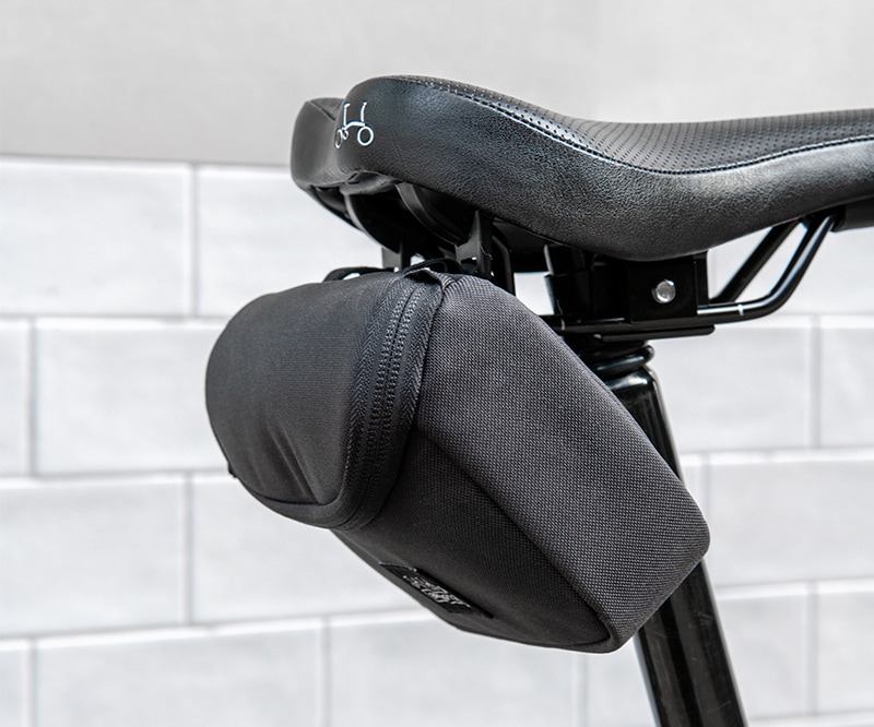 BROMPTON ブロンプトン　フロントバッグ　Zip Pouch XB 1L BROMPTON Zip Pouch XB 1L Camo | believe online
