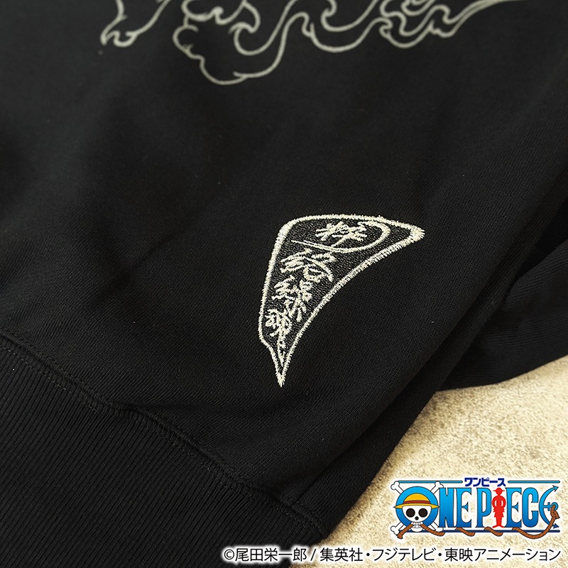 【ほぼ未使用】絡繰魂×ONE PIECEルフィギア5 ワンピース パーカー L 入荷・送料無料】絡繰魂×ワンピース 【ルフィ】ギア5 パーカー
