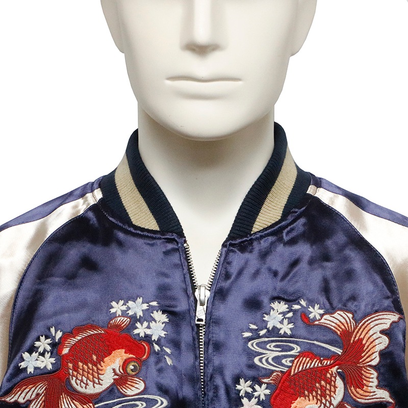 極美品 大きい BTS愛用ブランドcastleroguesスカジャン 和柄 錦鯉 古都古都 ことこと 跳ね鯉 柄 刺繍 リバ－シブル スカジャン