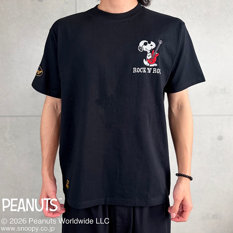 SNOOPY��Flag Staff PEANUTS ROCK��N��ROLL TEE �� 462030 ��