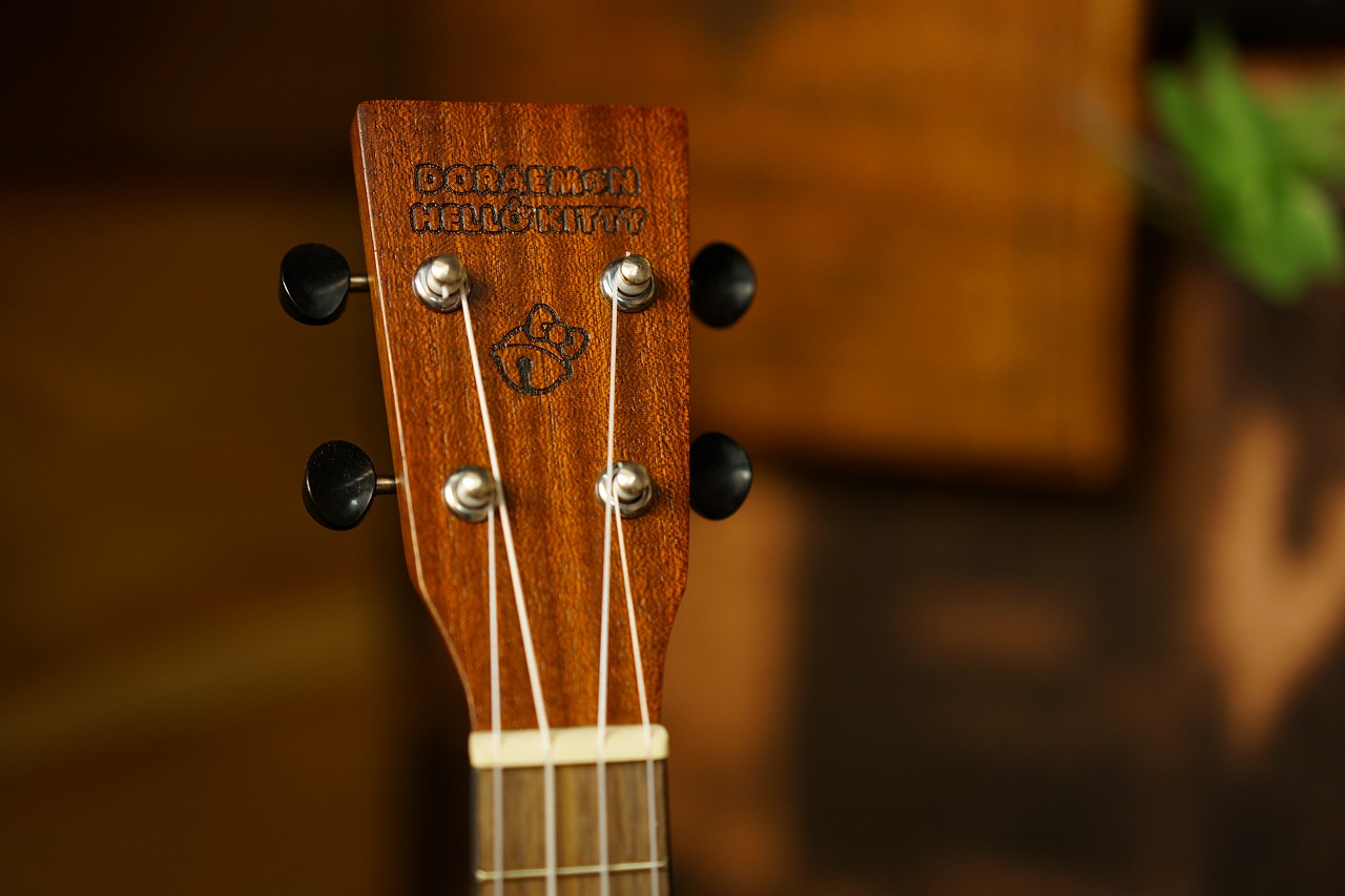 ドラえもん ハローキティ ウクレレ Doraemon Hello Kitty Ukulele ソプラノサイズ 商品一覧 Bsフジショッピング