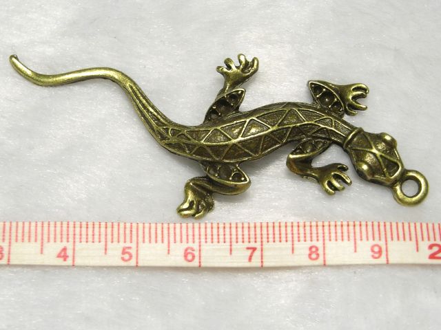 チャーム リザード 真鍮古美 約65×30mm【1個】 アクセサリーパーツ