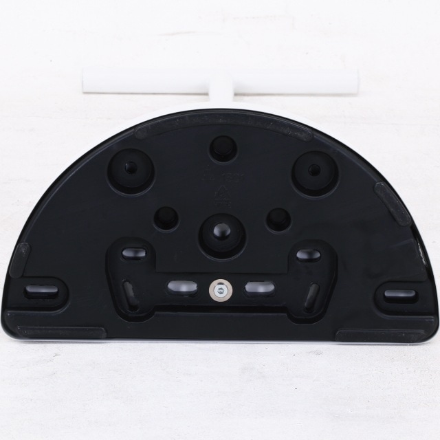 バックパックスタンド