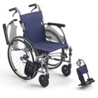 自走用車椅子ＣＲＴ－７Ｌｏ　背折れ式・介助ブレーキ付・肘掛け跳ね上げ・足台スイングアウト・ノーパンクタイヤ仕様・低床タイプ.