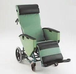 リクライニング車椅子NHR－15B（サイドガード付アームサポート
