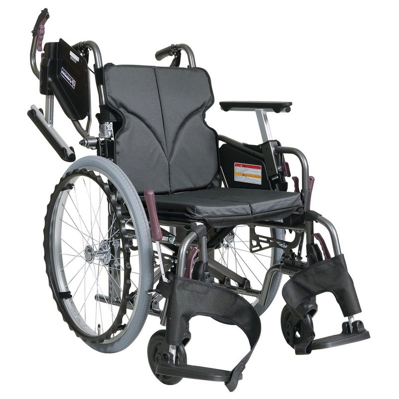 自走式車いす モダンBスタイル（エアータイヤ仕様・背折れ式・ドラム式