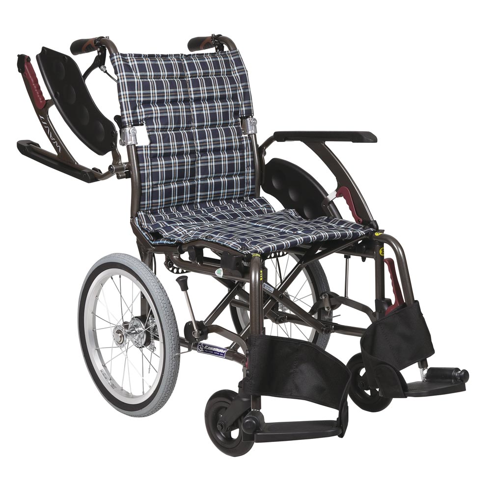 介助用車椅子WAP16-40(42) A肘掛け跳上げ・足台スイングアウト・エアータイヤ仕様