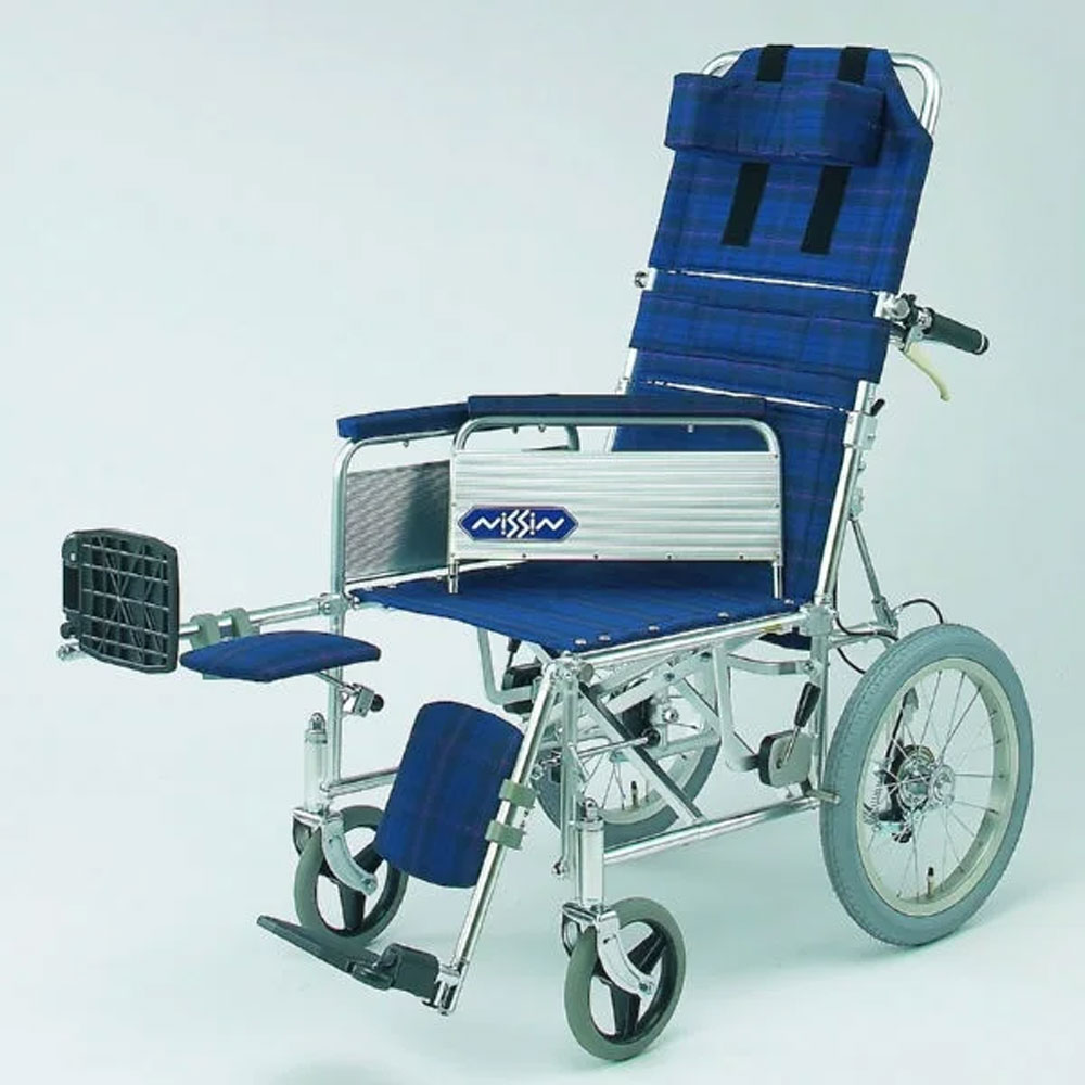 【父の日クーポン最大10%OFF】介助用リクライニング車椅子ＮＡ－１１８Ｂ 背折れ・肘着脱・介助ブレーキ付