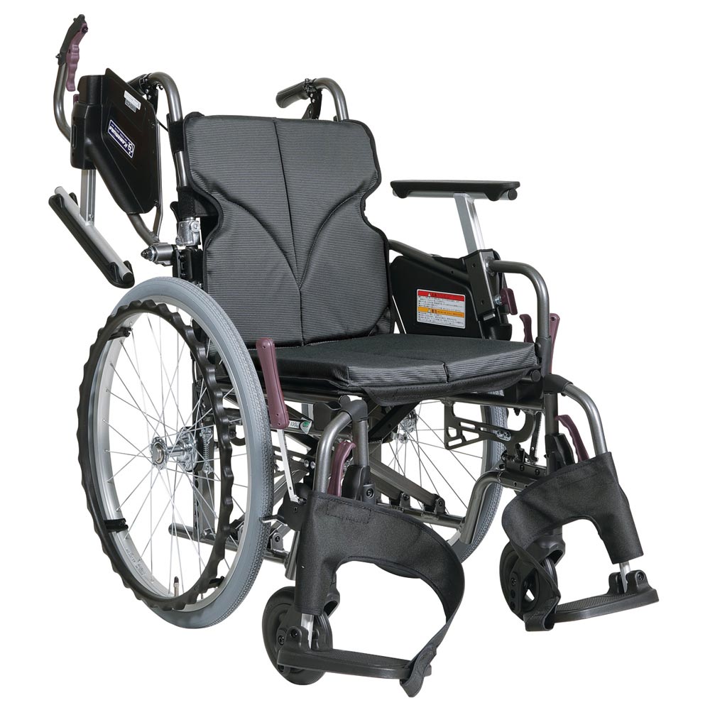 【母の日クーポン対象】自走式車いす モダンCスタイル（エアータイヤ仕様・背折れ式・ドラム式介助ブレーキ）クッションシート仕様