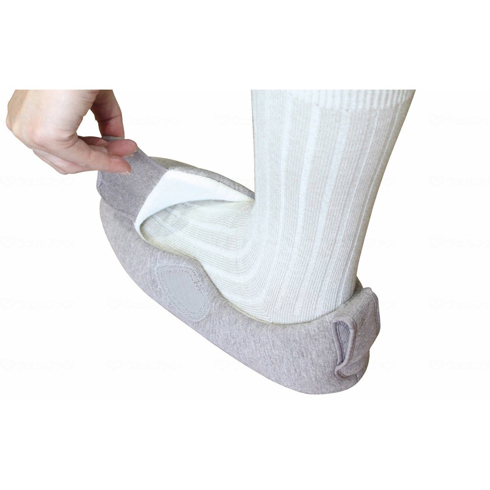 【母の日クーポン対象】【あゆみ】スリットベルト 3～7E相当（片足）