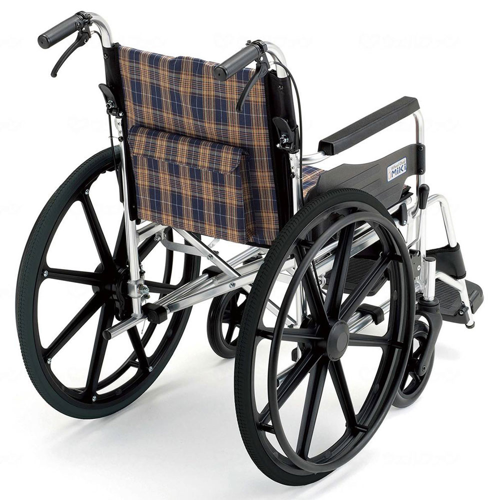 自走用車椅子 KJP－2H 背折れ式・ノーパンクタイヤ・座幅45cm