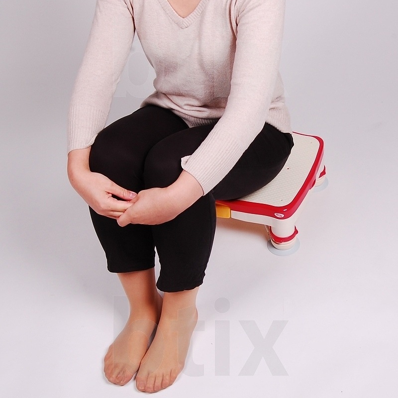 安寿 高さ調節付浴槽台R かるぴったん アロン化成 福祉用具 転倒予防 介護用品 高さ調節付浴槽台R “かるぴったん” 標準タイプ | 【安寿】の介護用品