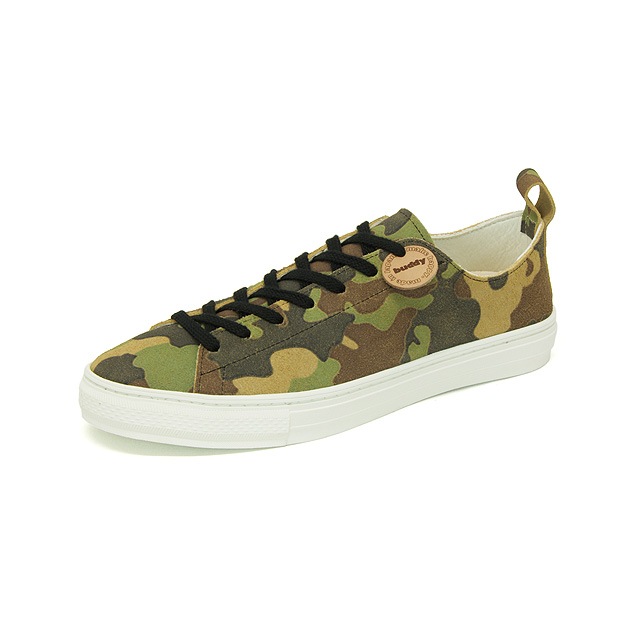 Bull Terrier Low Jungle