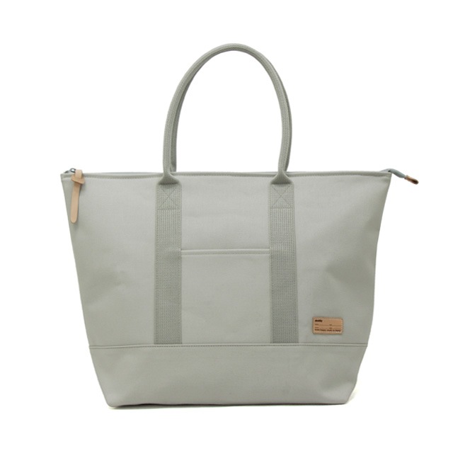 Play Tote Gray