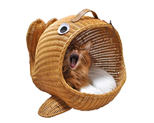 【送料無料】◇ラタン ペットベット◇クジラ型のペットベッド ラタンくじらベッド 猫用/ねこ用/ネコ用 ペット用ベッド ラタンベッド 手作り かわいい 可愛い【全2色】 シンシアジャパン Sincere Japan