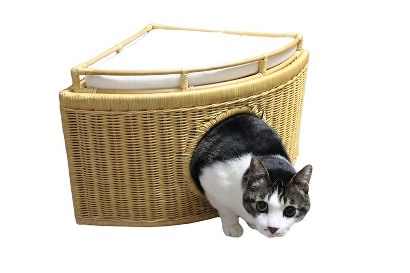 【送料無料】チーズ型のかわいいコーナー猫ハウス ラタンチ-ジハウス【全2色】シンシアジャパン Sincere Japan【猫/ベッド/猫/手作り/ペットベッド】