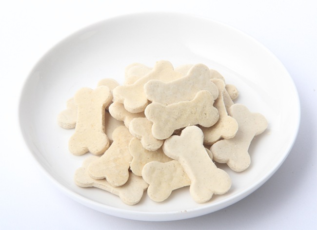 【メール便対応可】無添加 小麦粉不使用 さつま芋カリカリトリーツ 80g【犬/おやつ/無添加/】