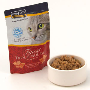 多くの魚を使用しているペットフード フィッシュ4キャット キャットフード トラウトムース 100g×6 【猫/キャットフード/魚/無添加/穀物不使用/ウェットフード】