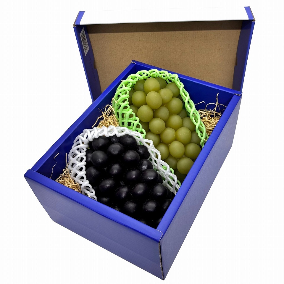 【 シローズ葡萄　40枚入り】   ブドウ・シャインマスカットギフト用化粧箱　２房用　 （AA6730）