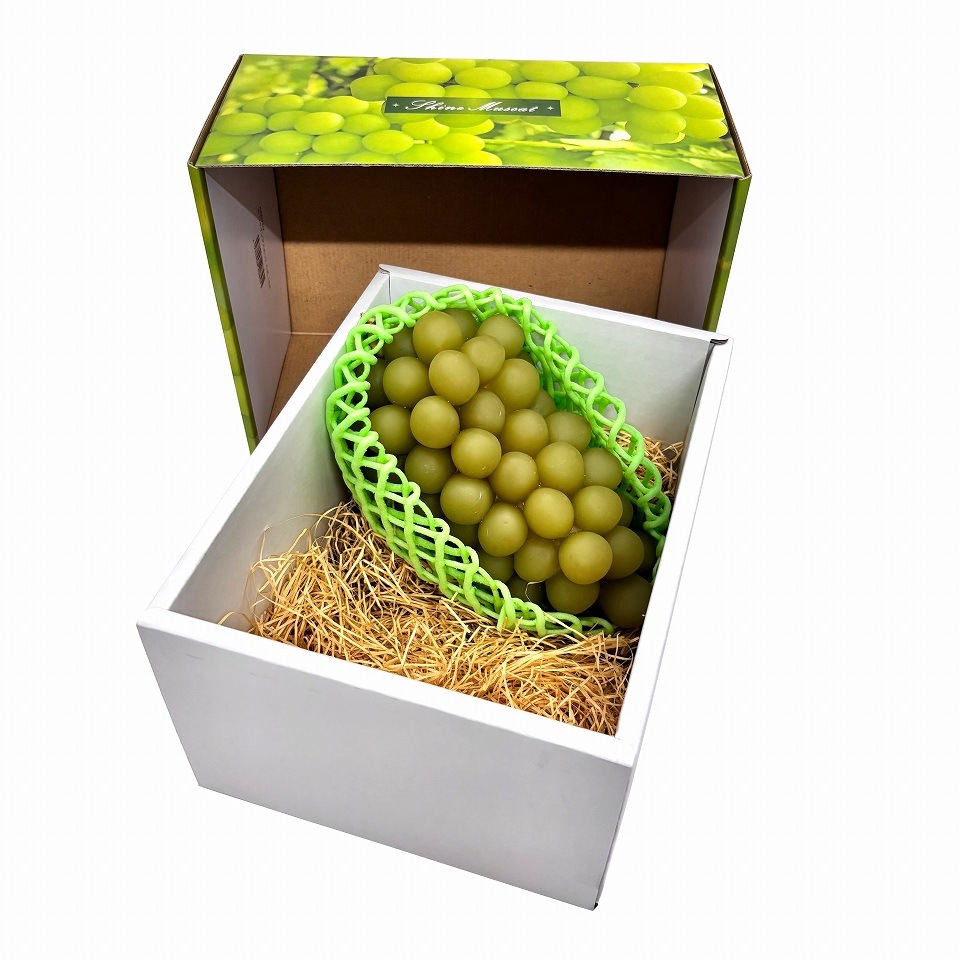 【シャインマスカット C式 1.5kg　10枚入り】   シャインマスカットギフト用化粧箱「大切な人に贈る、最上級のシャインマスカット体験。」 （AA6762-10）