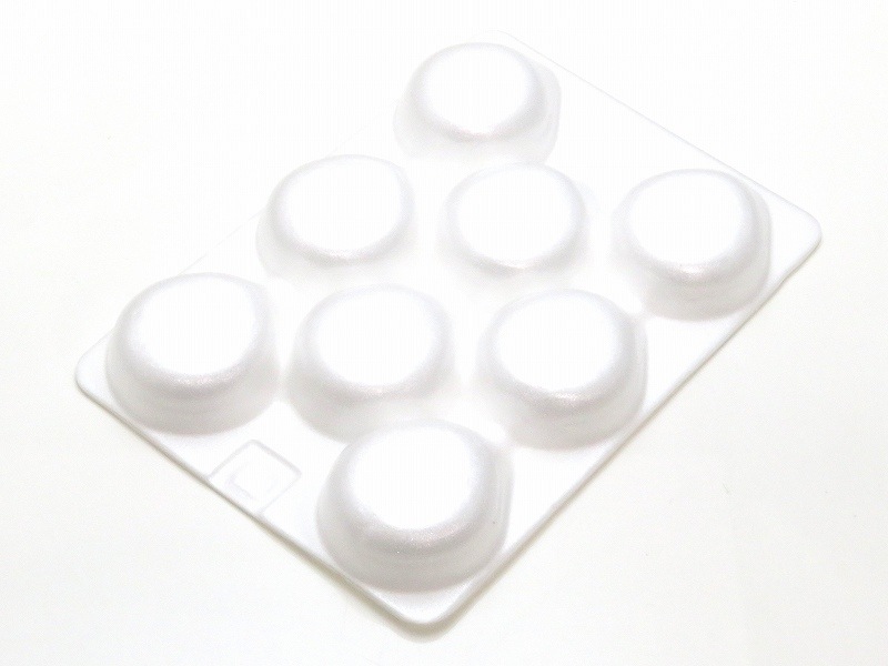 イチゴトレイ　(8穴)　PS+不織布　50枚/袋　イチゴ化粧箱専用