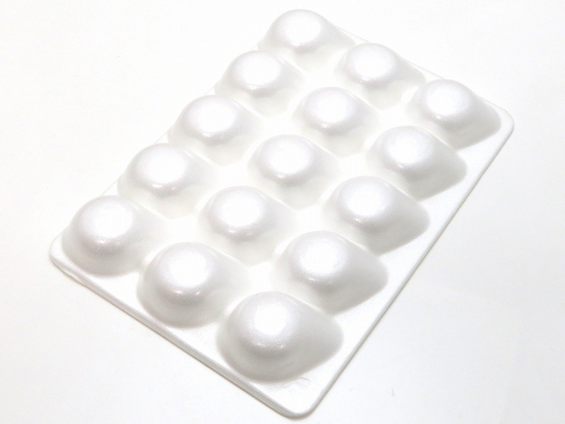 イチゴトレイ　(15穴)　PS+不織布　50枚/袋　イチゴ化粧箱専用