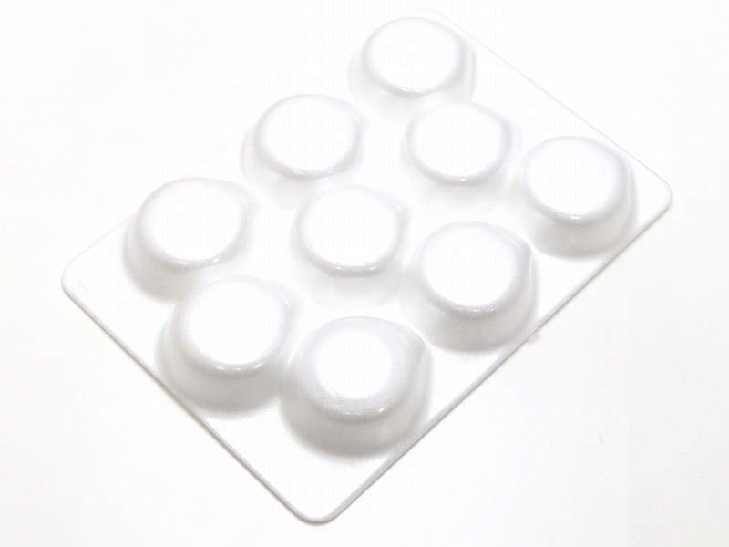 イチゴトレイ　(9穴)　PS+不織布　50枚/袋　イチゴ化粧箱専用