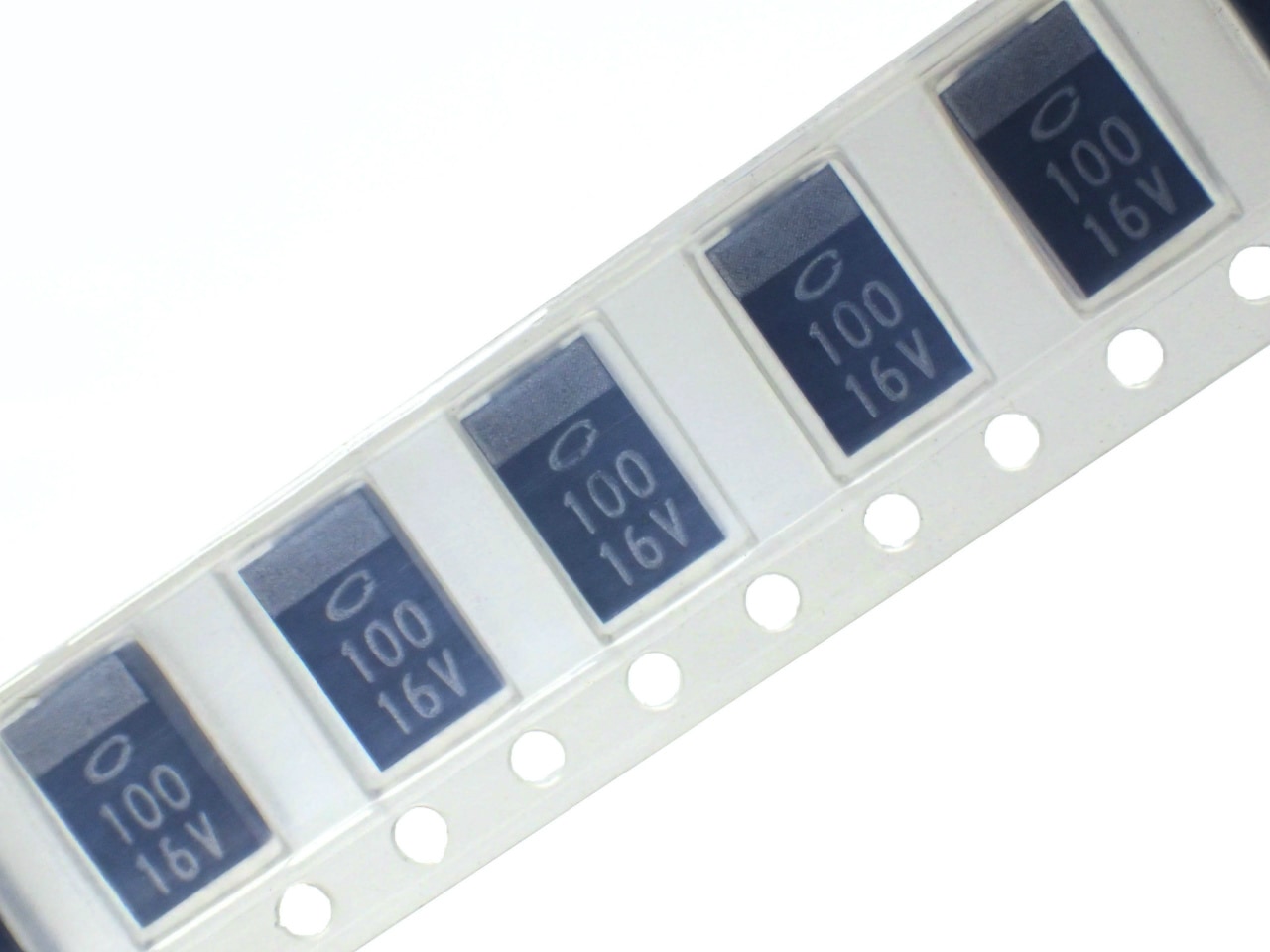 NICHICON SMD タンタルコンデンサ F931C107MNC (5個セット)