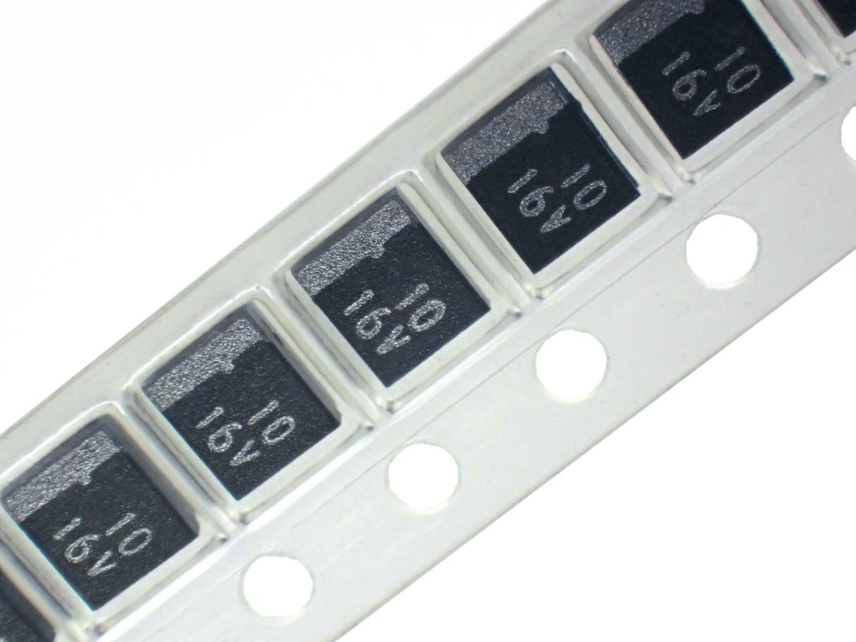 NICHICON SMD タンタルコンデンサ F931C106MBA (5個セット)|部品|カテゴリ別