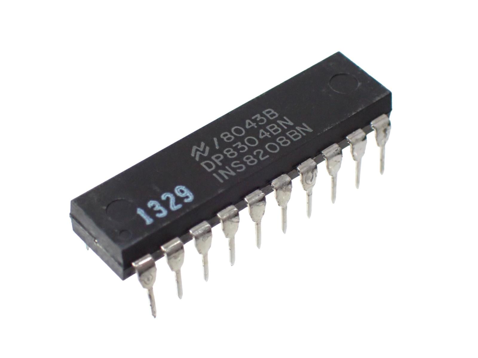 National Semiconductor OCTAL THREE-STATE BIDIRECTIONAL BUS TRANSCEIVERS DP8304BN