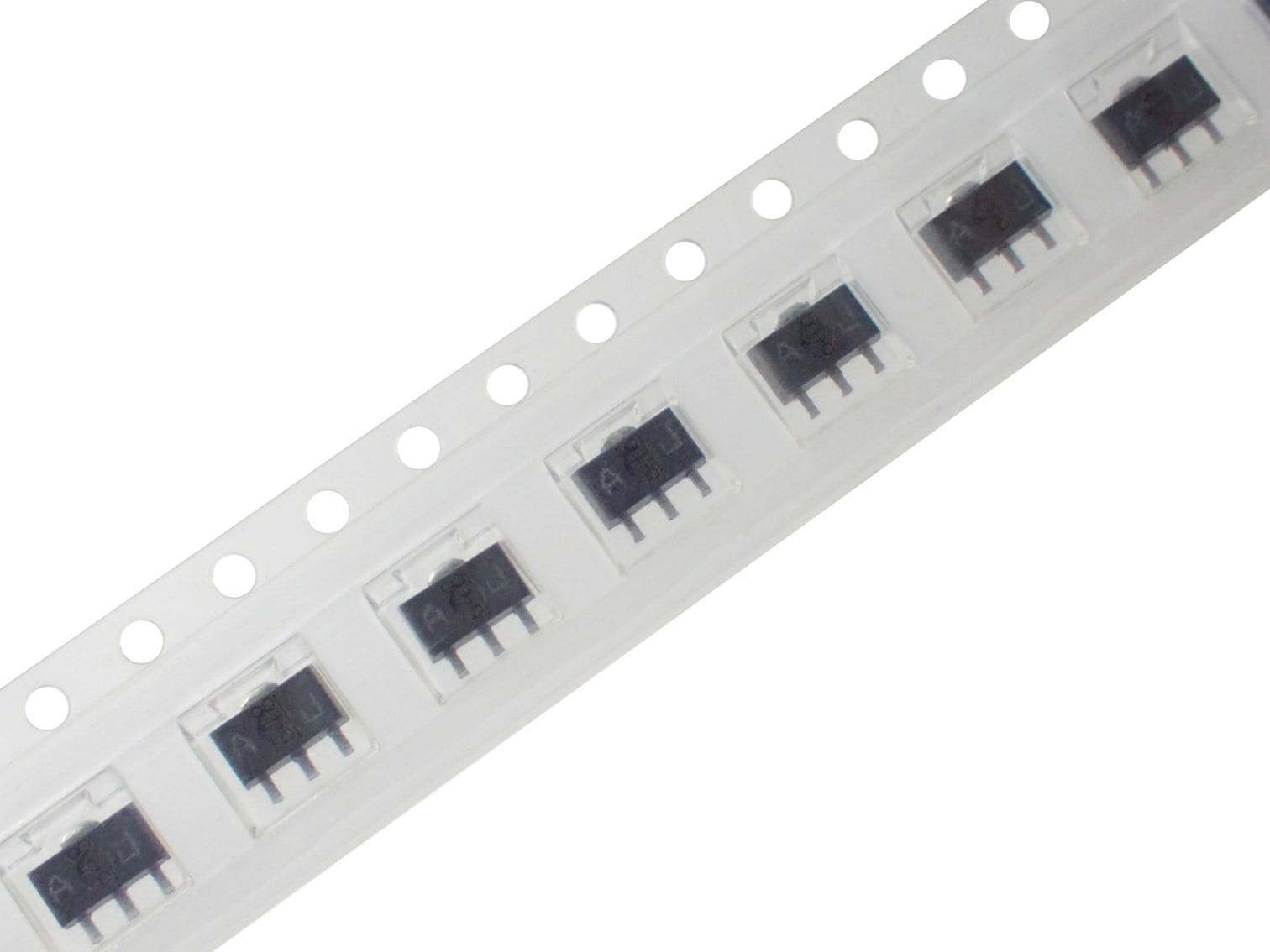 TOSHIBA 三端子 レギュレータ -5V 150mA TA79L05F (TE12L,F) (5個セット)