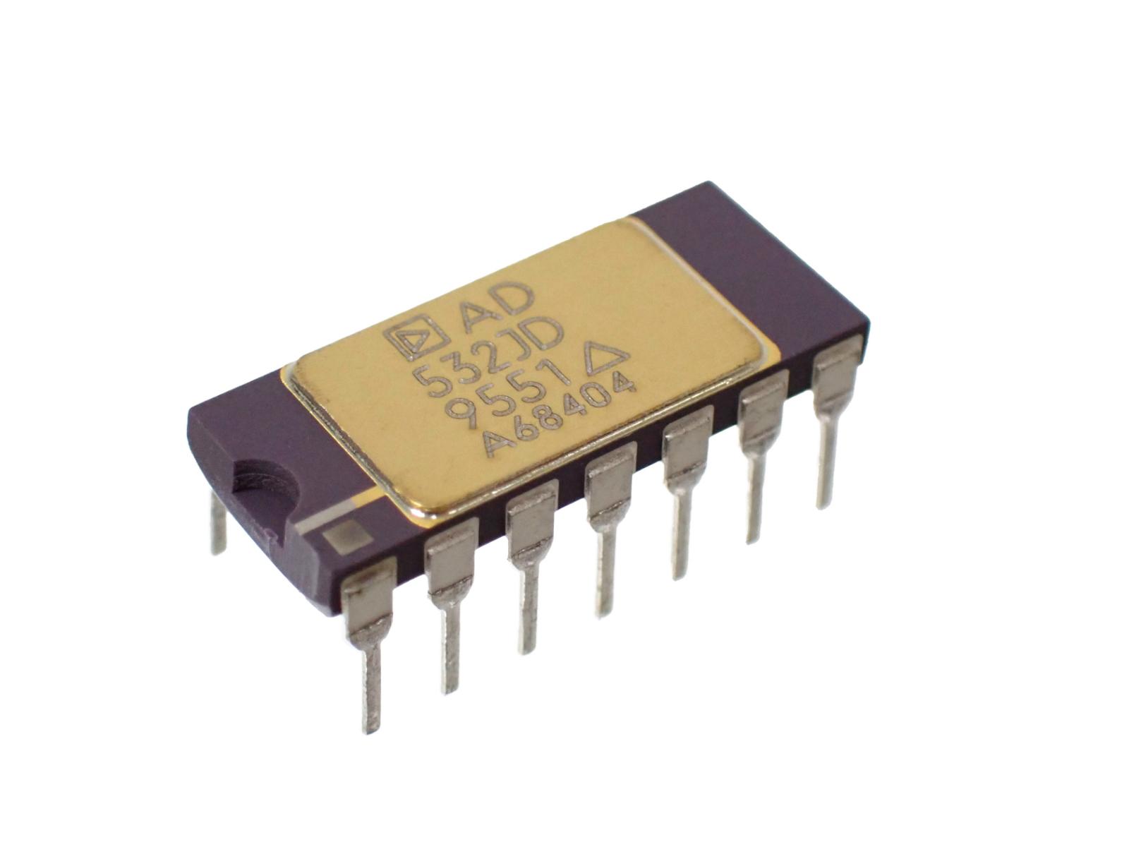 Analog Devices single chip monolithic multiplier/divider AD532JD