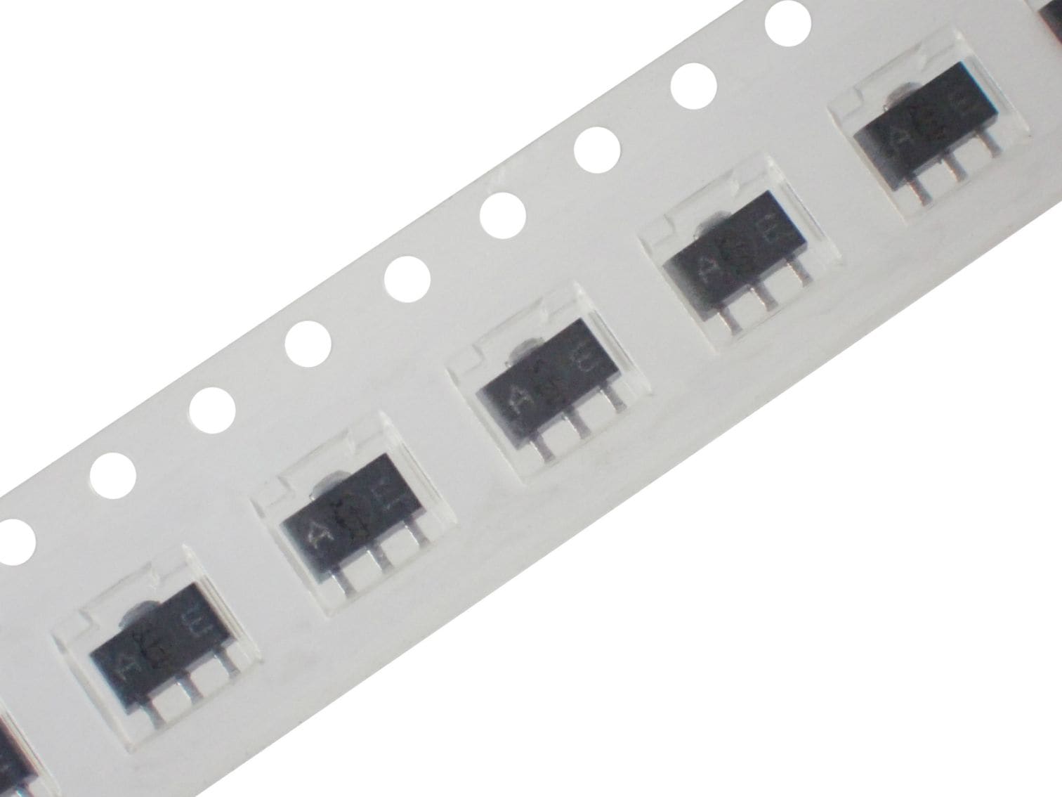 TOSHIBA 三端子 レギュレータ AE 5V 150mA TA78L05F (TE12L) (5個セット)