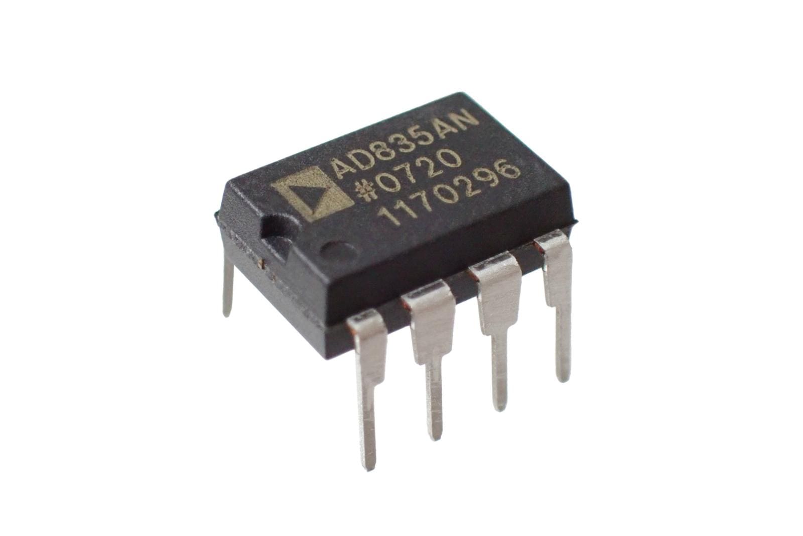 Analog Devices Analog Multiplier 4 Quadrant アナログ マルチプライヤー AD835AN