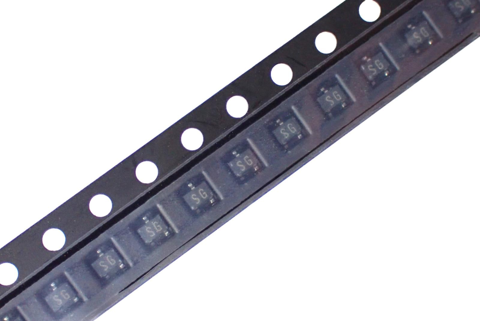 TOSHIBA SMD 面実装 バイポーラトランジスタ 50V 150mA 2SA1586-GR (TE85L) (5個セット)