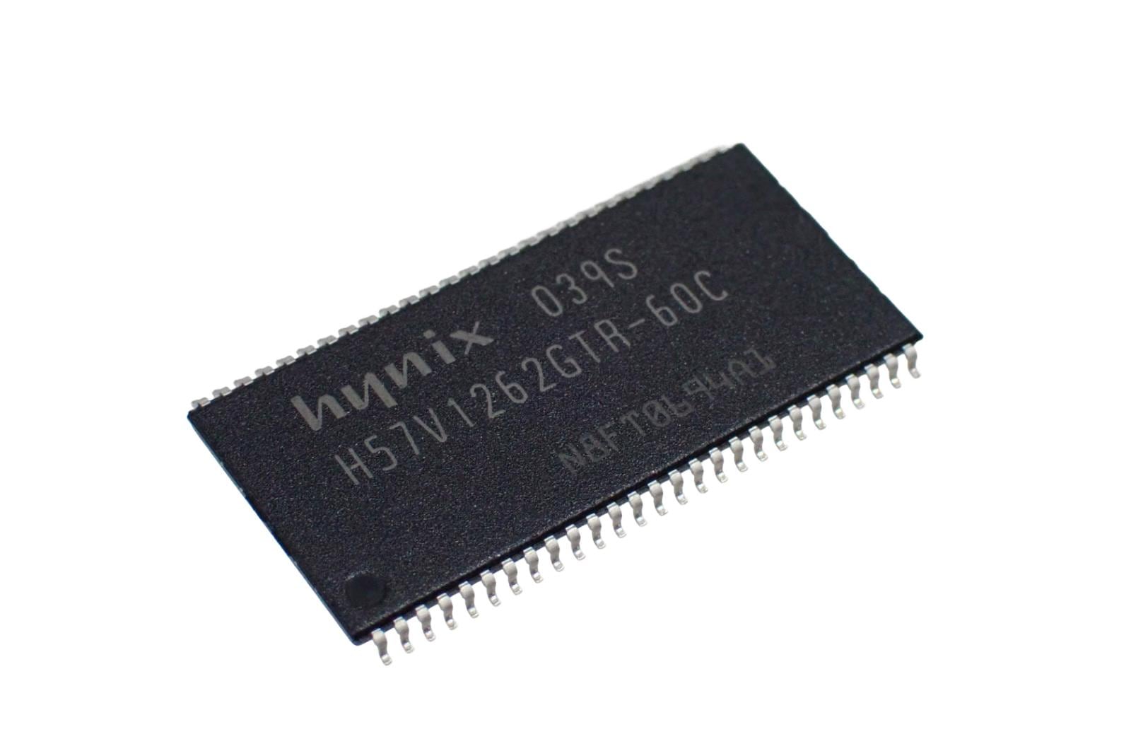 SK hynix Synchronous DRAM Memory 128Mbit (8Mx16bit) H57V1262GTR-60C