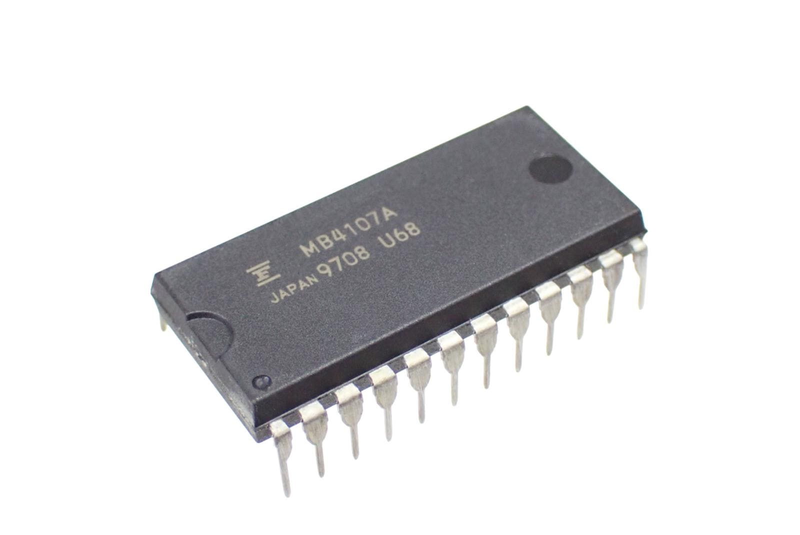 FUJITSU ドライバIC FLOPPY DISK VFO MB4107A