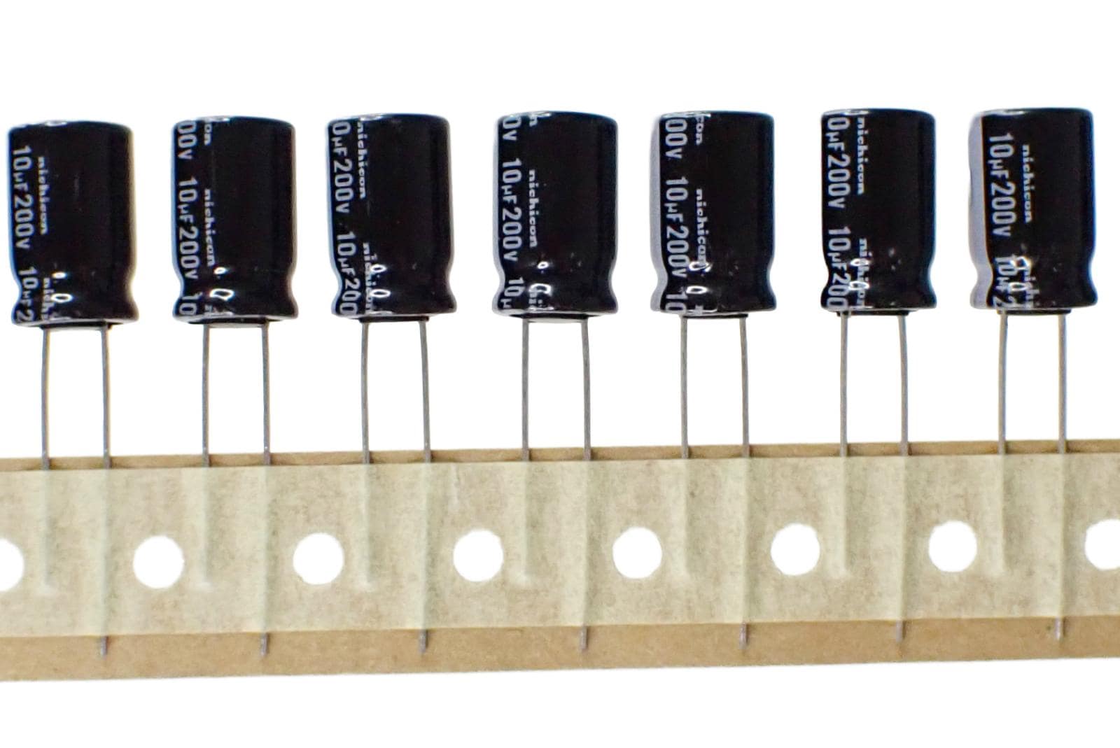 NICHICON ラジアルリード 小形 アルミ 電解コンデンサ 200V 10μF 105° UVZ2D100MPH3TD (5個セット)