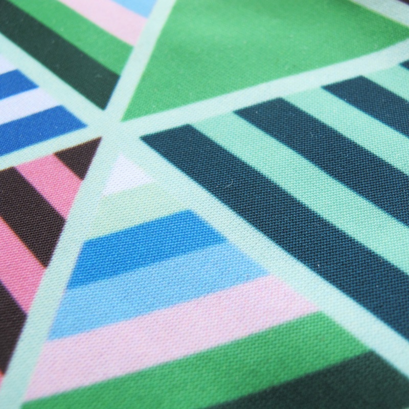 �ե饯����T����ġ�T�����2��or���󥯥ȥå�1���T�����1��ϥ᡼���زġ�